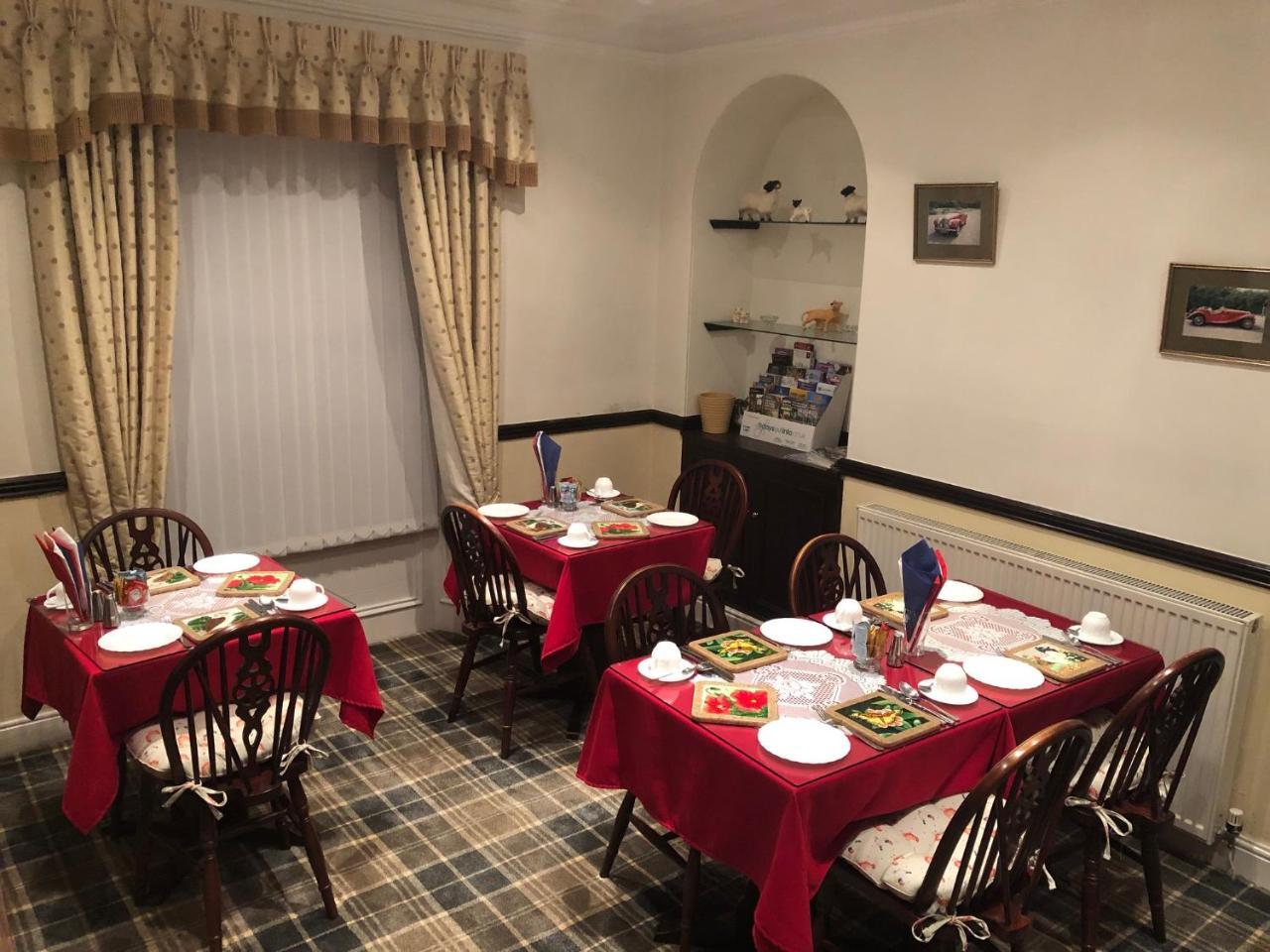 Vane House Bed & Breakfast Озмодърли Екстериор снимка